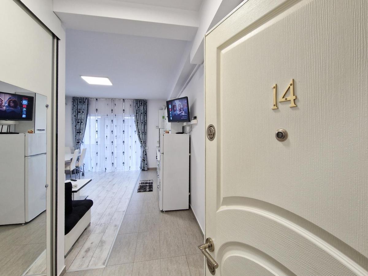 Mirvana Apartments Allure Studio ティミショアラ エクステリア 写真